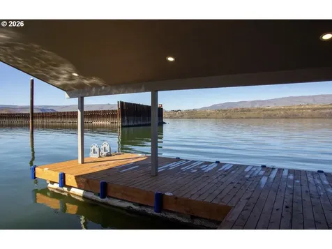 101 N Boat Basin Road The Dalles OR 97058