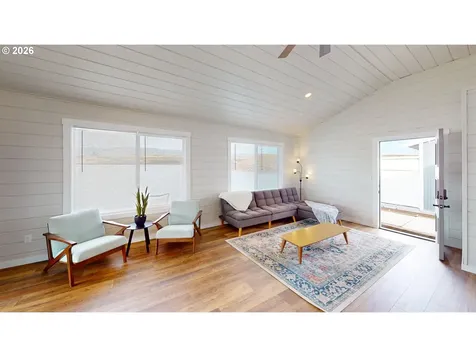 101 N Boat Basin Road The Dalles OR 97058