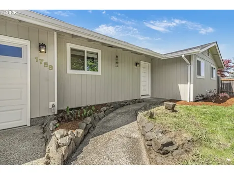 1758 Rainbow Drive Springfield OR 97477