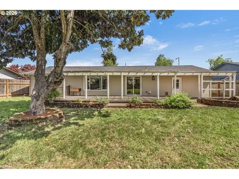 1758 Rainbow Drive Springfield OR 97477