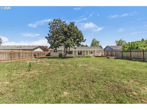 1758 Rainbow Drive Springfield OR 97477