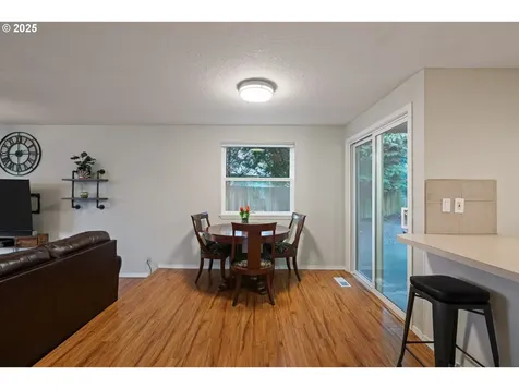 10014 NE 76th Circle Vancouver WA 98662