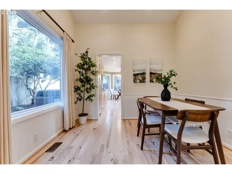 555 Stonegate Street Eugene OR 97401