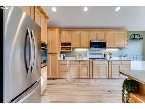 555 Stonegate Street Eugene OR 97401
