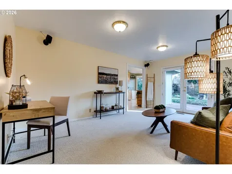 555 Stonegate Street Eugene OR 97401