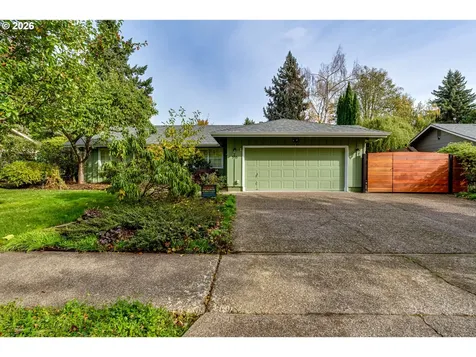 555 Stonegate Street Eugene OR 97401