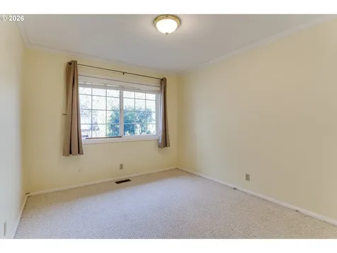 555 Stonegate Street Eugene OR 97401