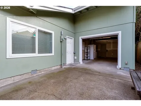 555 Stonegate Street Eugene OR 97401