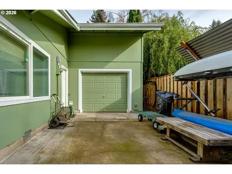 555 Stonegate Street Eugene OR 97401