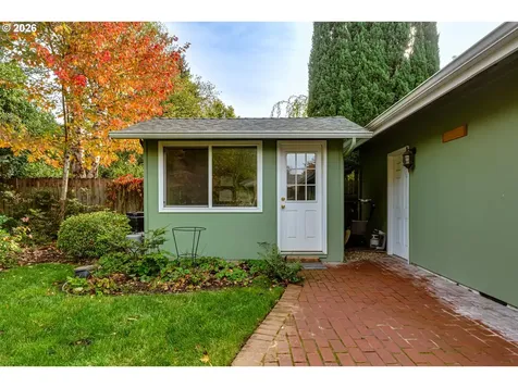 555 Stonegate Street Eugene OR 97401