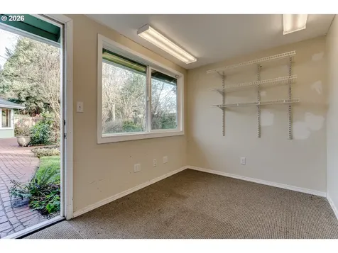 555 Stonegate Street Eugene OR 97401