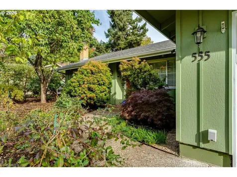 555 Stonegate Street Eugene OR 97401