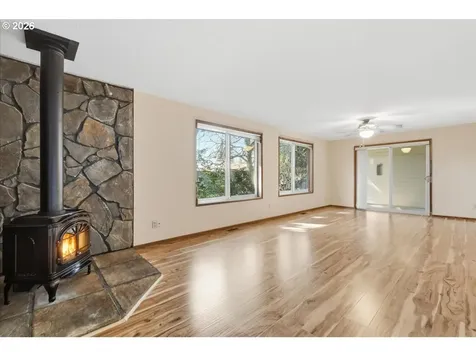 2559 S Dogwood Terrace Cornelius OR 97113