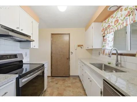 2559 S Dogwood Terrace Cornelius OR 97113