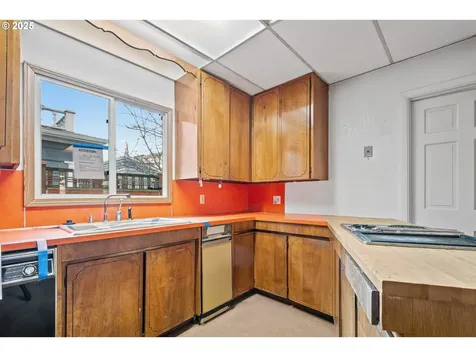 3845 SE Ankeny Street Portland OR 97214