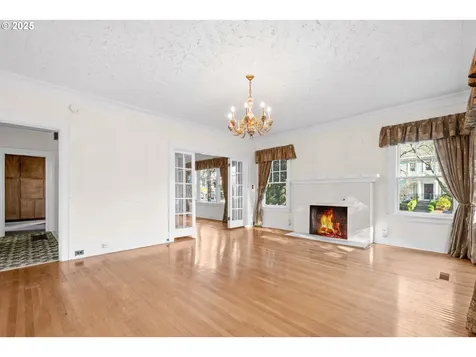 3845 SE Ankeny Street Portland OR 97214