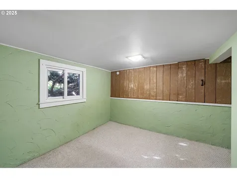 6204 SE 19th Avenue Portland OR 97202