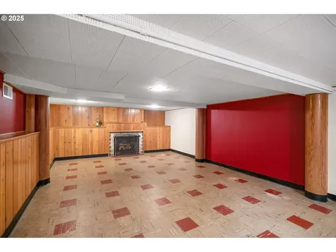 6204 SE 19th Avenue Portland OR 97202