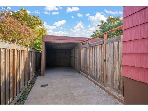 6204 SE 19th Avenue Portland OR 97202