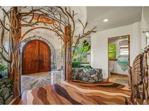 2700 N Valley View Road Ashland OR 97520