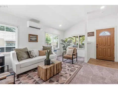 657 NW 10th Avenue Camas WA 98607