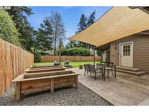 657 NW 10th Avenue Camas WA 98607