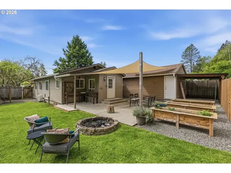 657 NW 10th Avenue Camas WA 98607