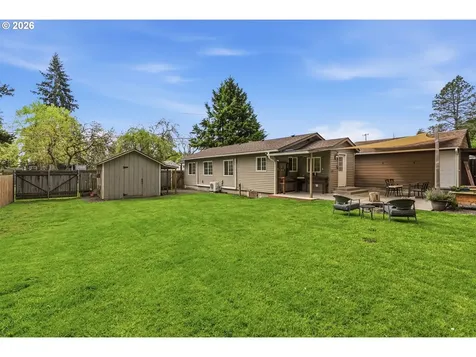 657 NW 10th Avenue Camas WA 98607