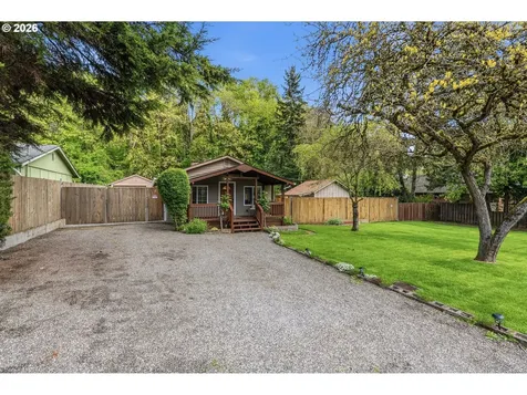 657 NW 10th Avenue Camas WA 98607