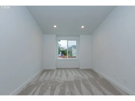 517 Cameo Drive Hood River OR 97031