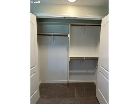 9905 NE Tanglewood Drive Vancouver WA 98664