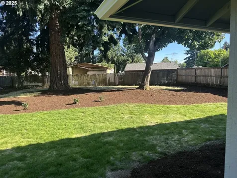 9905 NE Tanglewood Drive Vancouver WA 98664