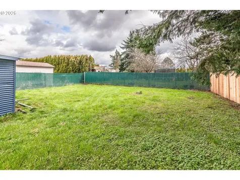 1842 SE 92nd Avenue Portland OR 97216