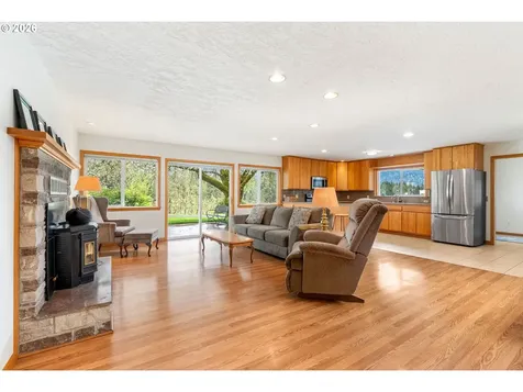 934 Highway 141 White Salmon WA 98672