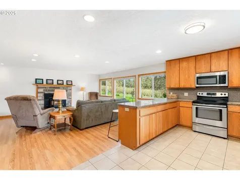 934 Highway 141 White Salmon WA 98672