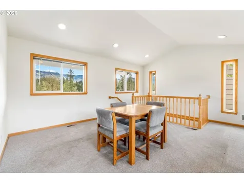 934 Highway 141 White Salmon WA 98672