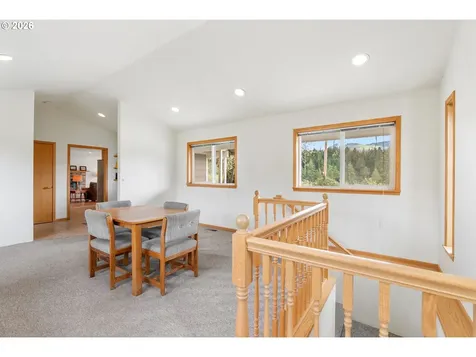 934 Highway 141 White Salmon WA 98672