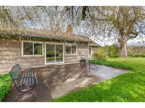 934 Highway 141 White Salmon WA 98672