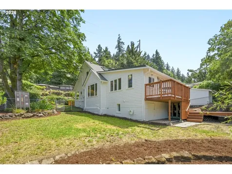 319 S Center Street Oregon City OR 97045