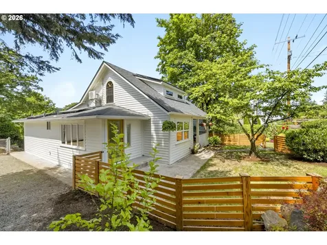 319 S Center Street Oregon City OR 97045