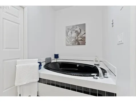 4411 E 15th Street Vancouver WA 98661