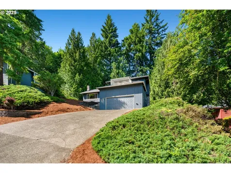 2845 SW Raleighview Drive Portland OR 97225