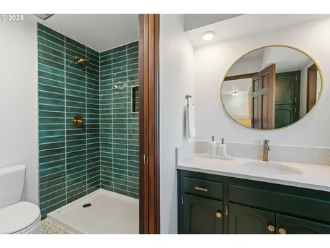 2845 SW Raleighview Drive Portland OR 97225