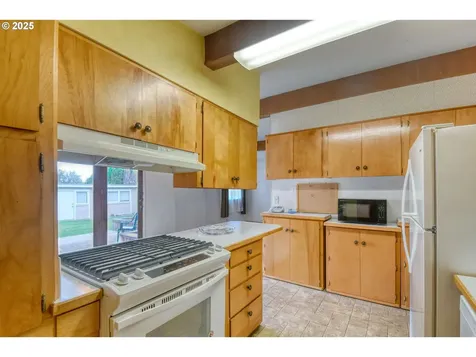 4211 SW Broadlane Avenue Pendleton OR 97801