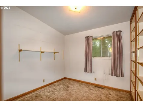 4211 SW Broadlane Avenue Pendleton OR 97801