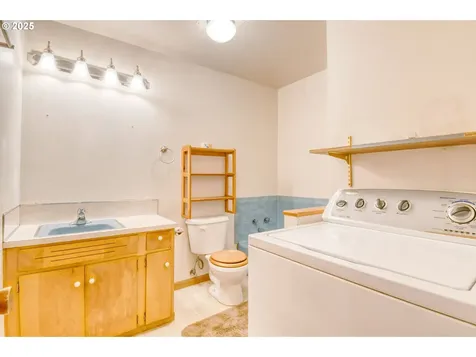 4211 SW Broadlane Avenue Pendleton OR 97801