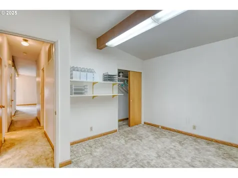 4211 SW Broadlane Avenue Pendleton OR 97801
