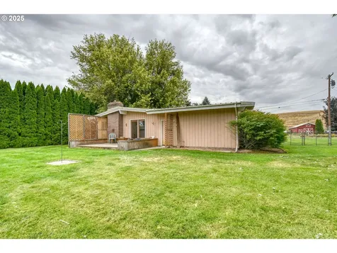4211 SW Broadlane Avenue Pendleton OR 97801