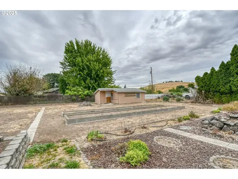4211 SW Broadlane Avenue Pendleton OR 97801