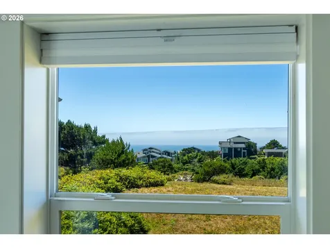 430 Fall Creek Drive Oceanside OR 97134